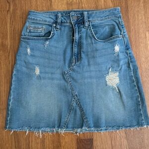 Calvin Klein Jean denim mini skirt distressed size 27